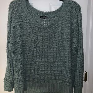Army green knitted sweater